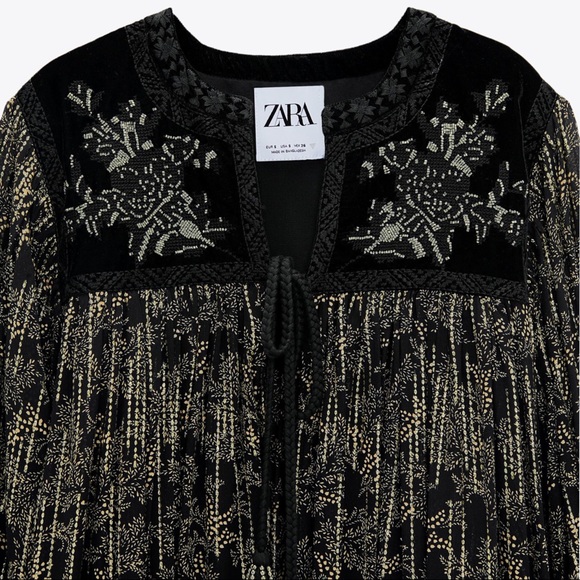 Embroidered Printed Kimono - Picture 7 of 12